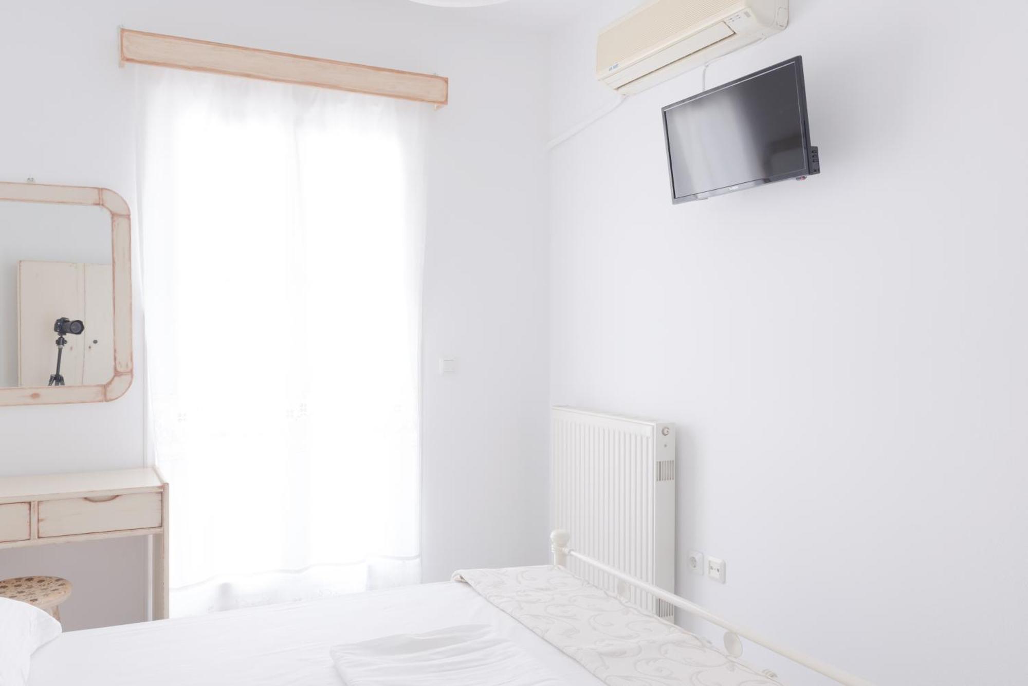 One-Bedroom Family Apartment